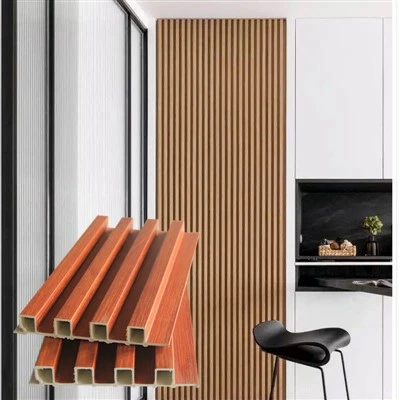 WPC seinapaneeli kattega siseruumides